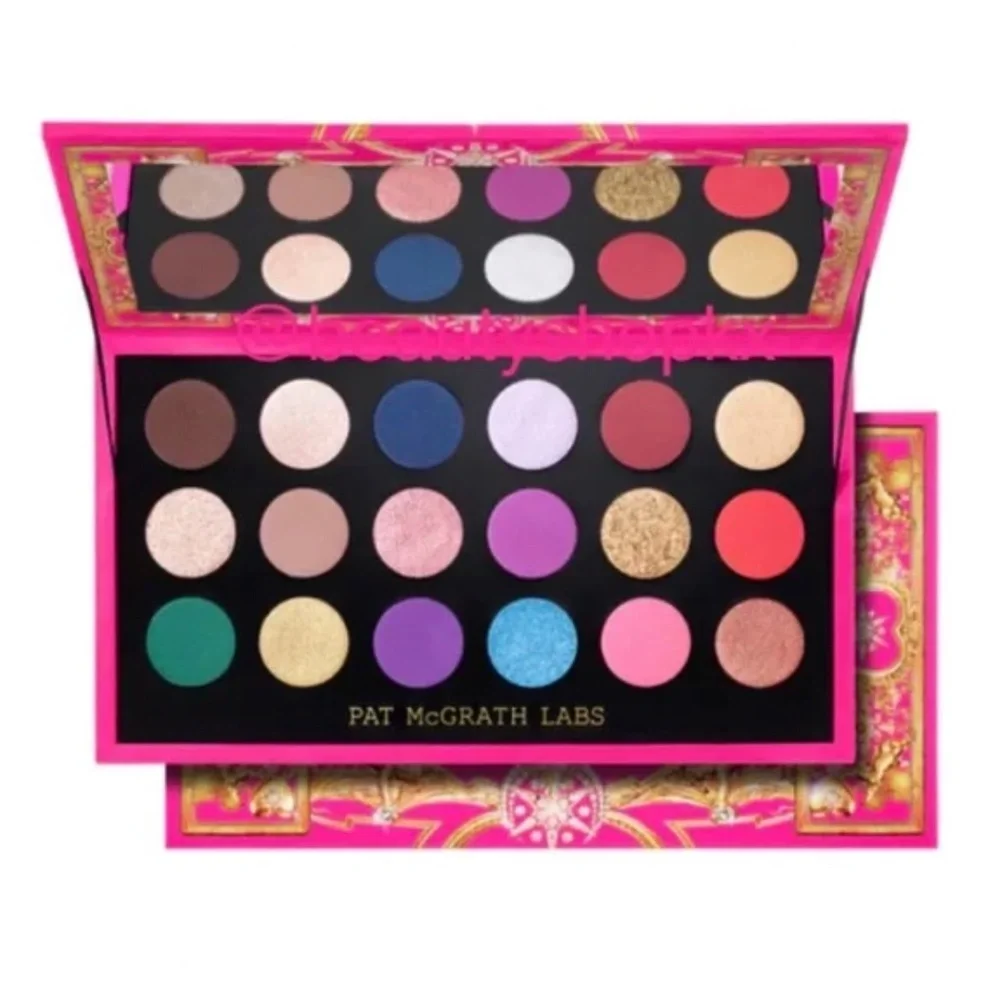 Pat McGrath Labs Mthrshp Mega Celestial Nirvana Holiday 2022 Eyeshadow Palette